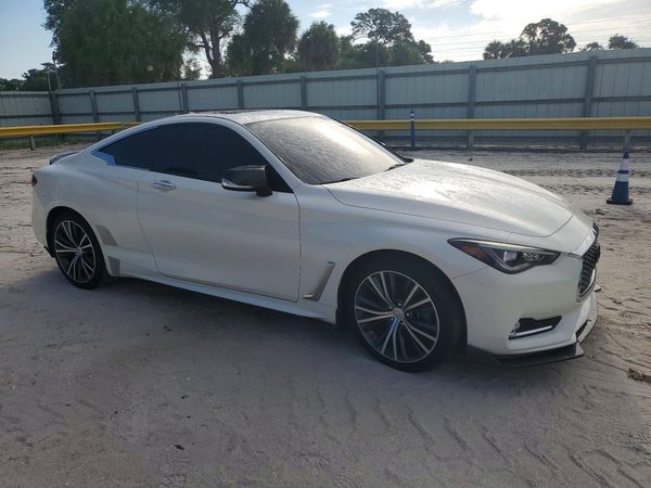 2018 INFINITI Q60