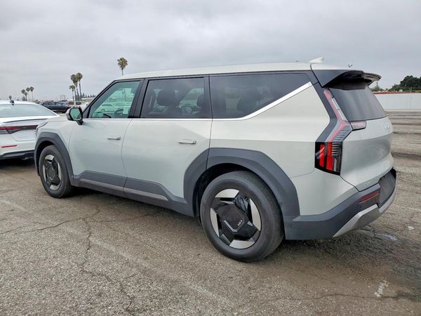 2024 KIA EV9 Light LR