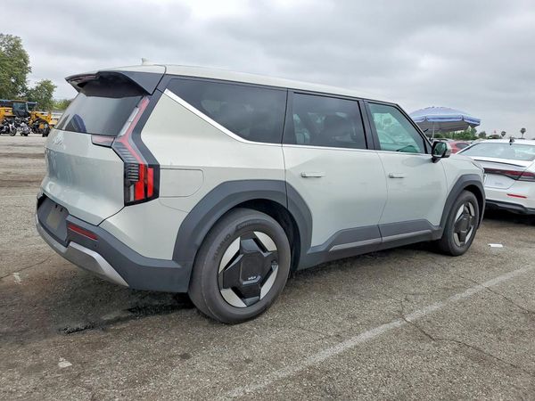 2024 KIA EV9 Light LR