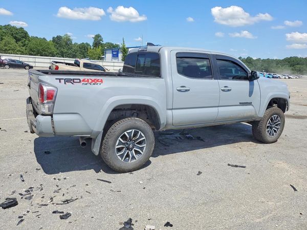 2020 TOYOTA TACOMA SR5