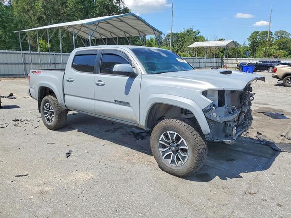 2020 TOYOTA TACOMA SR5