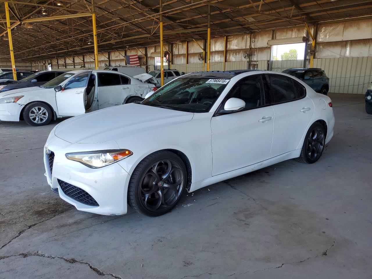 2017 ALFA ROMEO GIULIA TI RWD