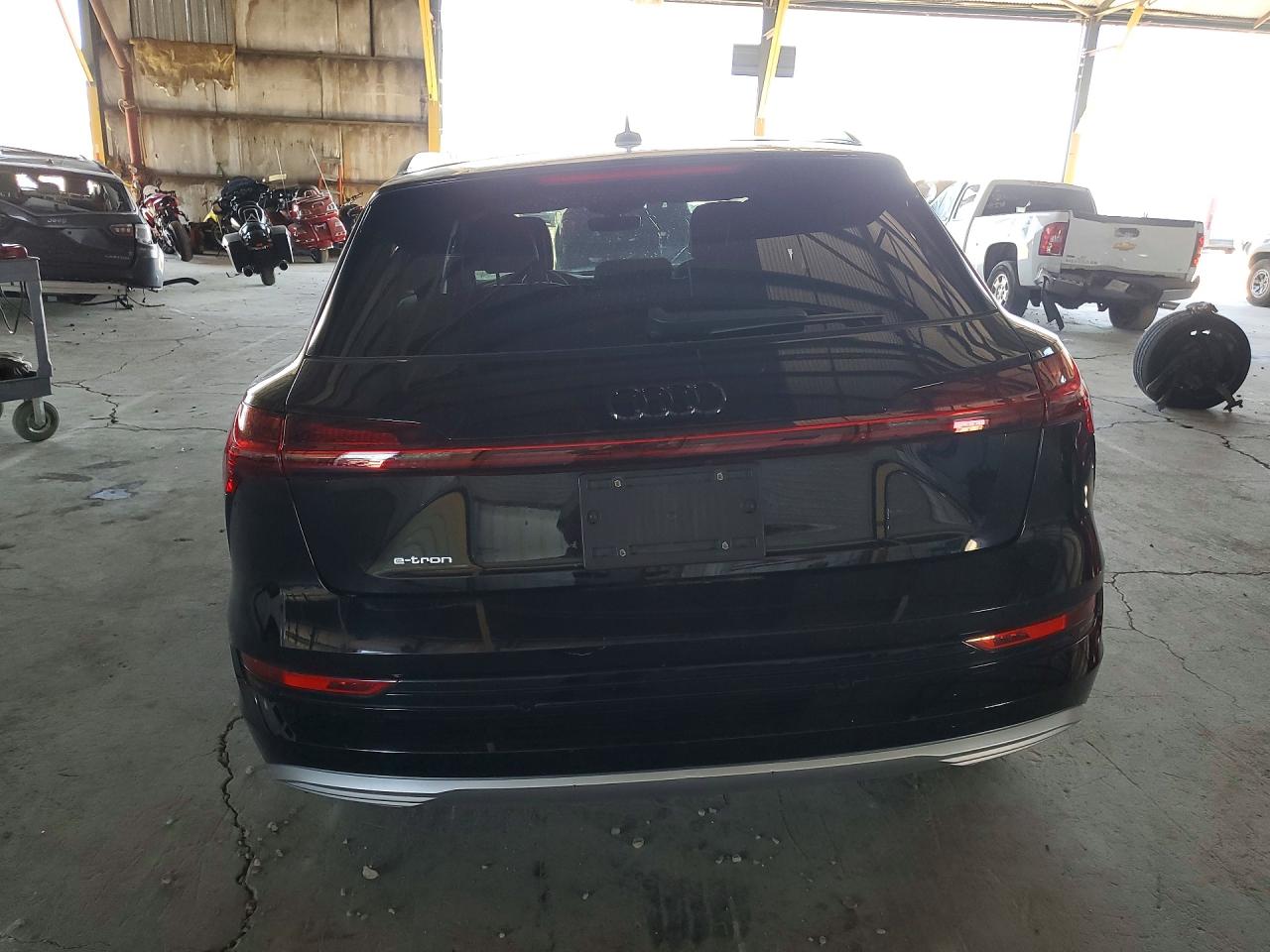 2019 AUDI E-TRON e-tron quattro Prestige