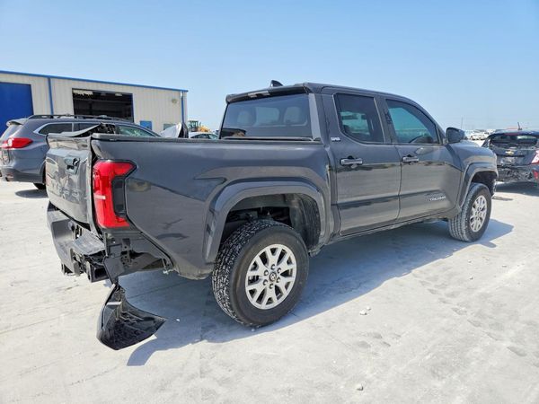 2025 TOYOTA TACOMA