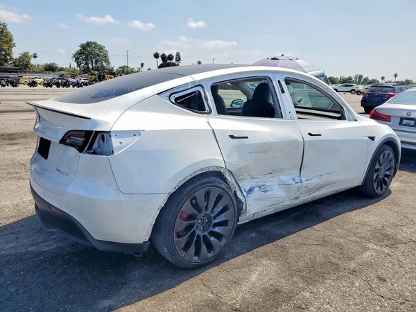 2022 TESLA MODEL Y