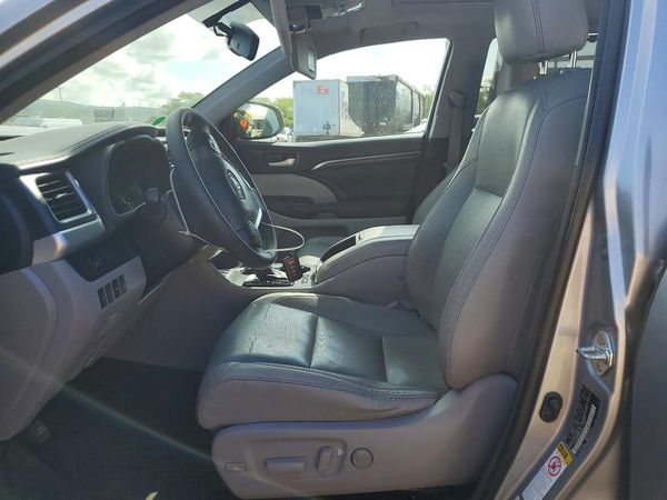 2016 TOYOTA HIGHLANDER Base/Hybrid