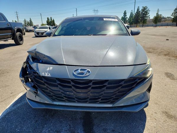 2021 HYUNDAI ELANTRA Blue
