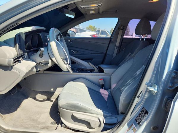 2021 HYUNDAI ELANTRA Blue