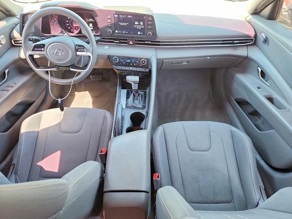 2021 HYUNDAI ELANTRA Blue