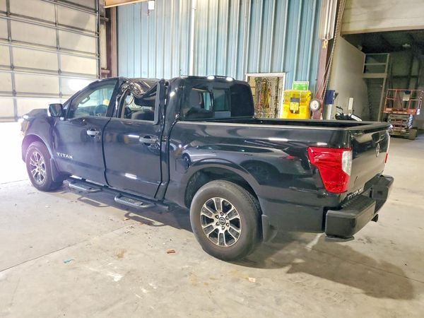 2023 NISSAN TITAN Crew Cab