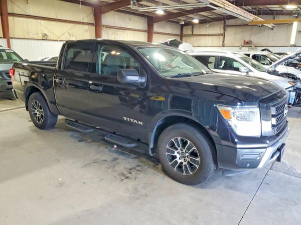 2023 NISSAN TITAN Crew Cab