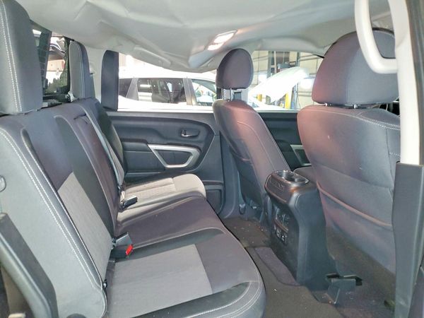 2023 NISSAN TITAN Crew Cab