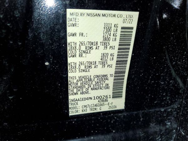 2023 NISSAN TITAN Crew Cab