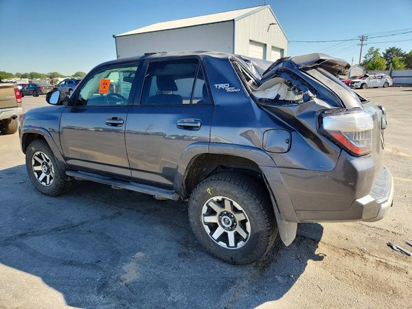 2018 TOYOTA 4RUNNER