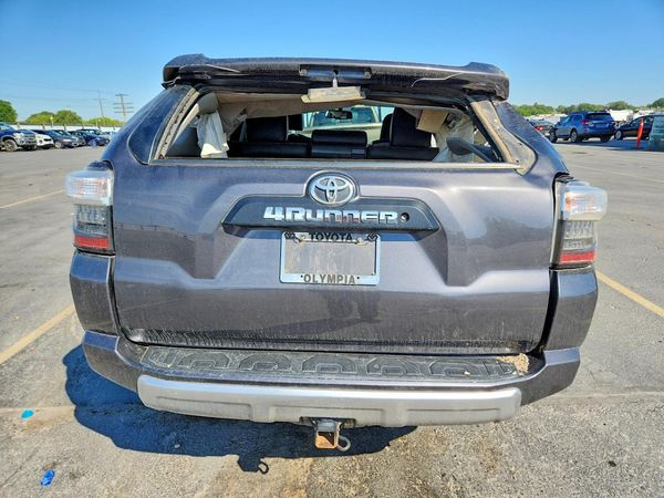 2018 TOYOTA 4RUNNER