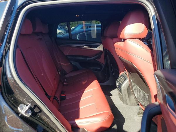 2023 BMW X4 xDrive30i