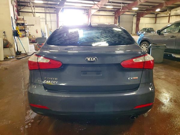 2015 KIA FORTE