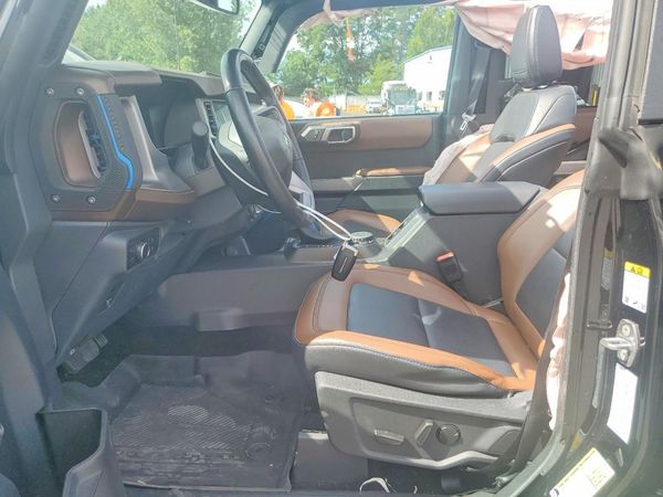 2023 FORD BRONCO