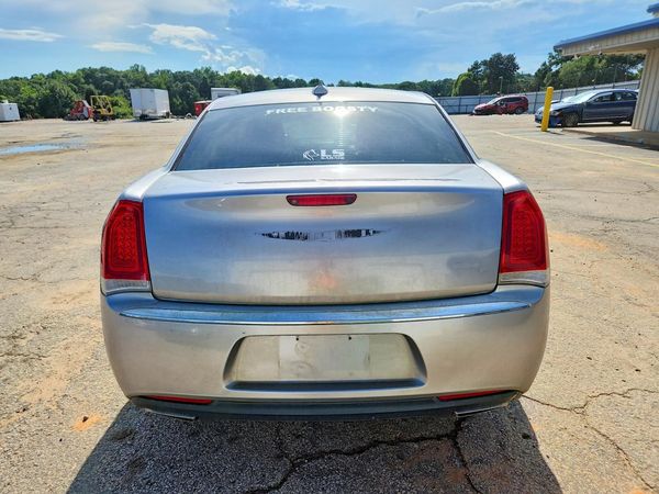 2017 CHRYSLER 300 300C