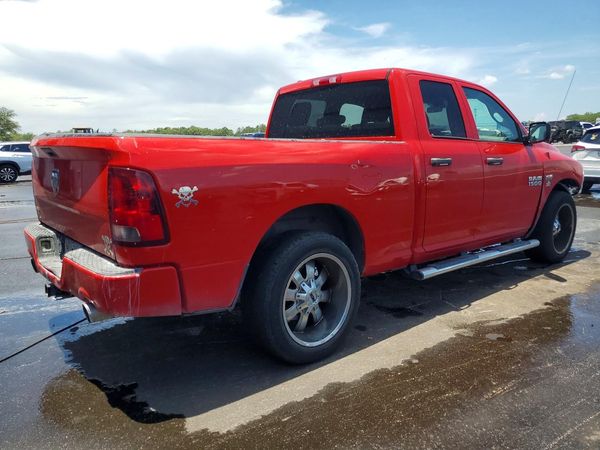 2015 RAM 1500 ST