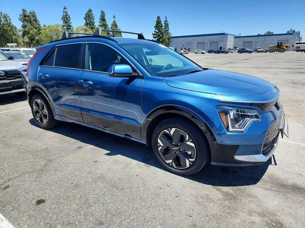 2024 KIA NIRO Wind