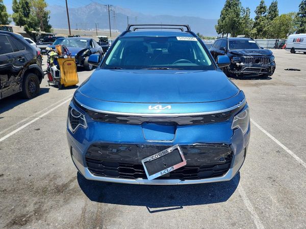 2024 KIA NIRO Wind