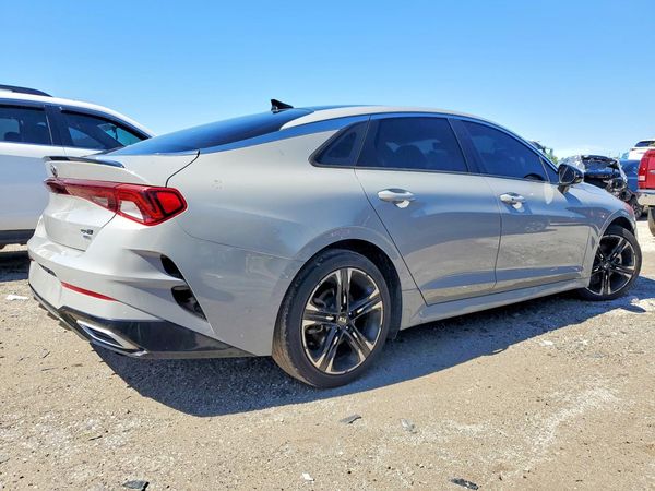 2021 KIA K5