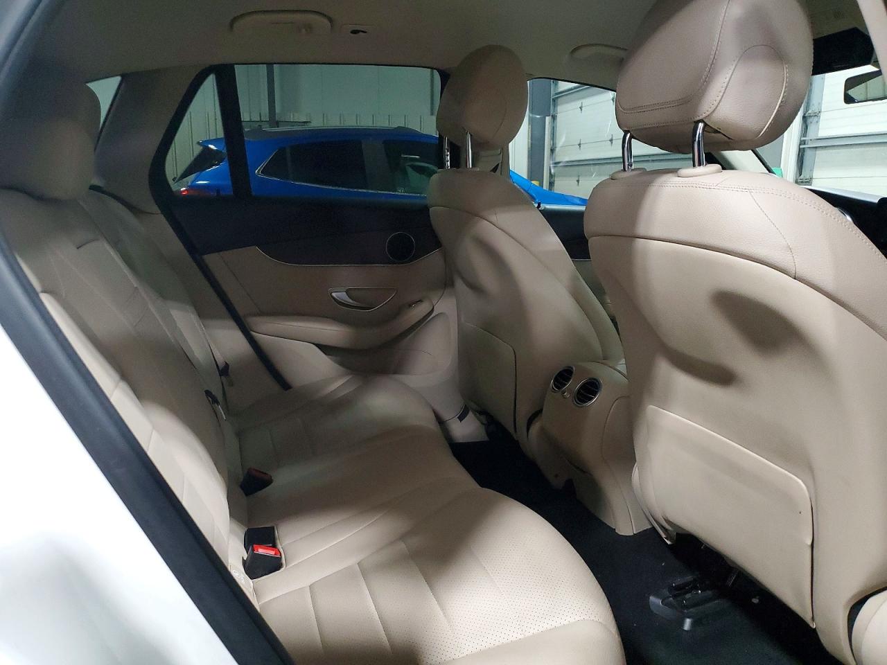 2020 MERCEDES-BENZ GLC GLC300