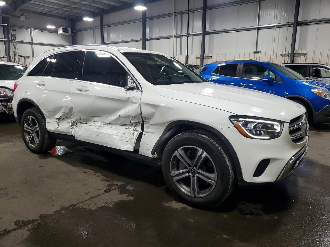 2020 MERCEDES-BENZ GLC GLC300