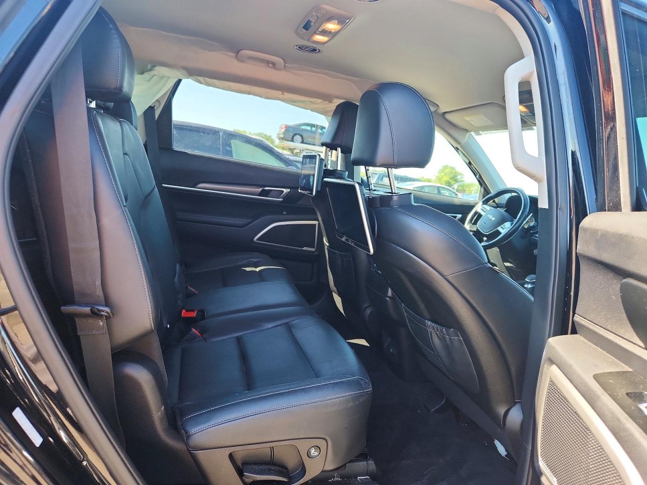 2022 KIA TELLURIDE LX
