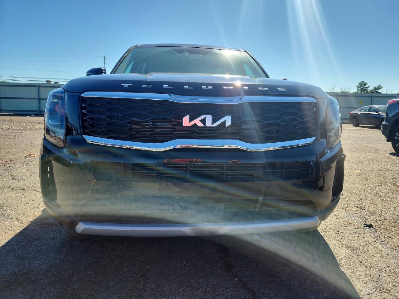 2022 KIA TELLURIDE LX