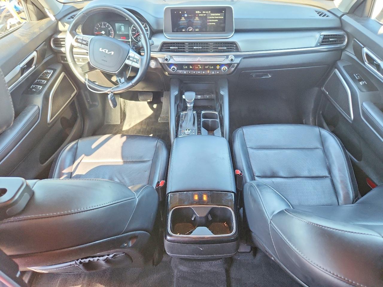 2022 KIA TELLURIDE LX