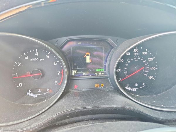 2016 KIA SEDONA EX - Middle level