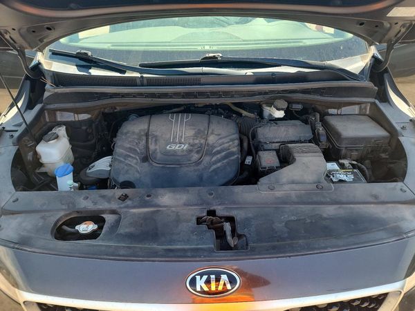 2016 KIA SEDONA EX - Middle level