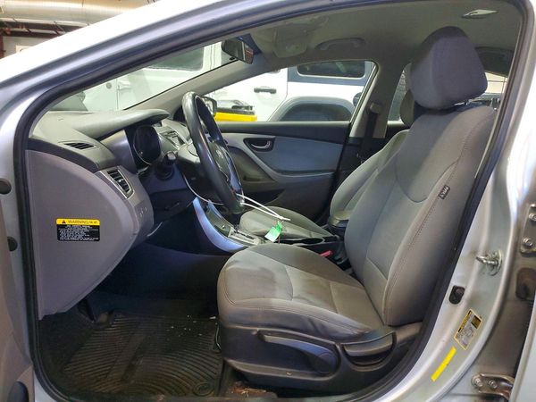 2013 HYUNDAI ELANTRA