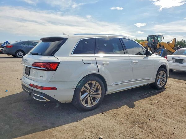 2023 AUDI Q7