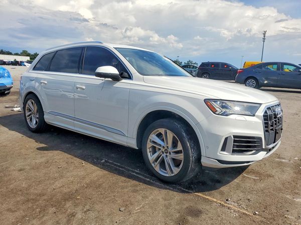 2023 AUDI Q7