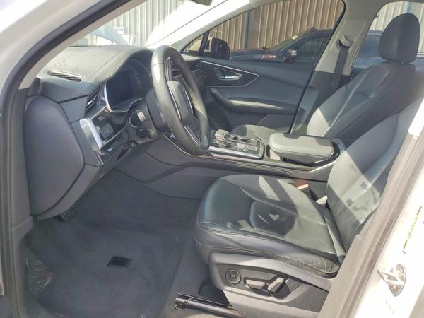 2023 AUDI Q7
