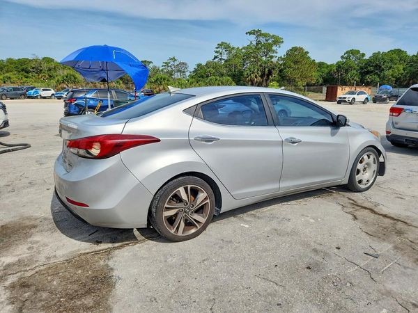 2014 HYUNDAI ELANTRA