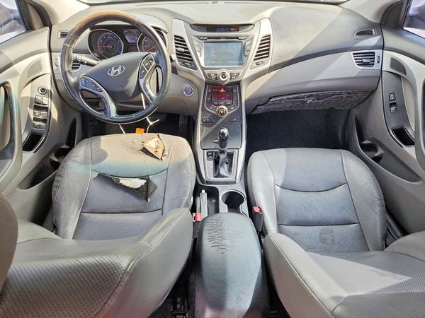 2014 HYUNDAI ELANTRA