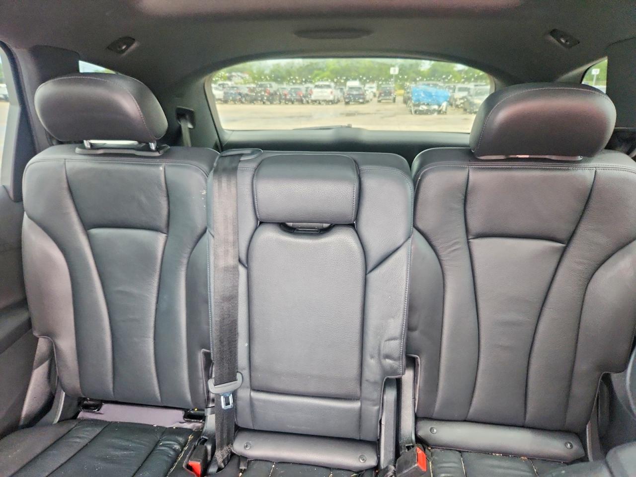 2017 AUDI Q7 quattro Premium