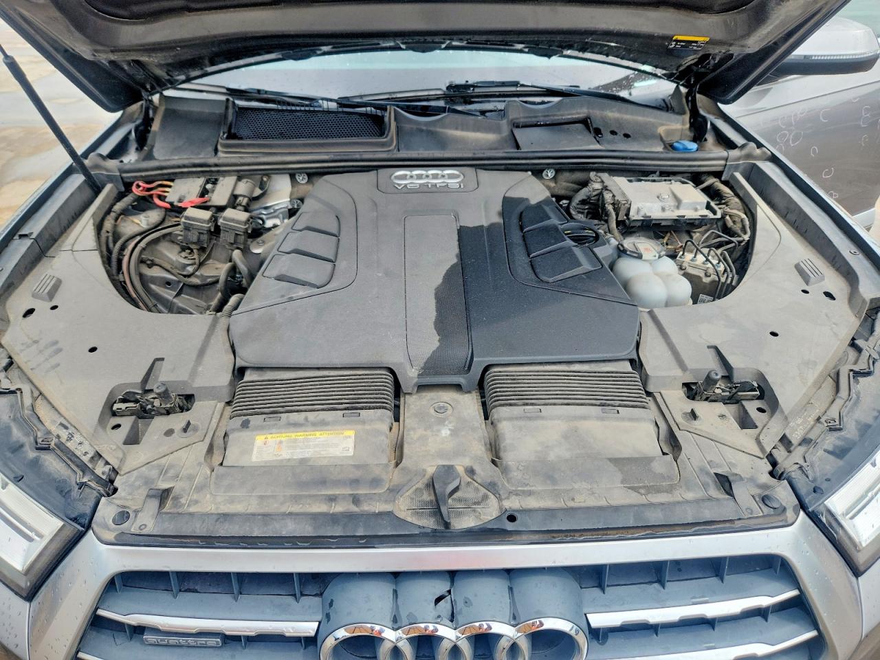 2017 AUDI Q7 quattro Premium