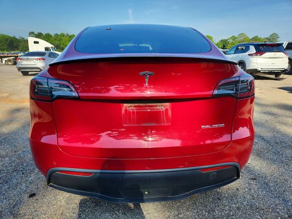 2022 TESLA MODEL Y
