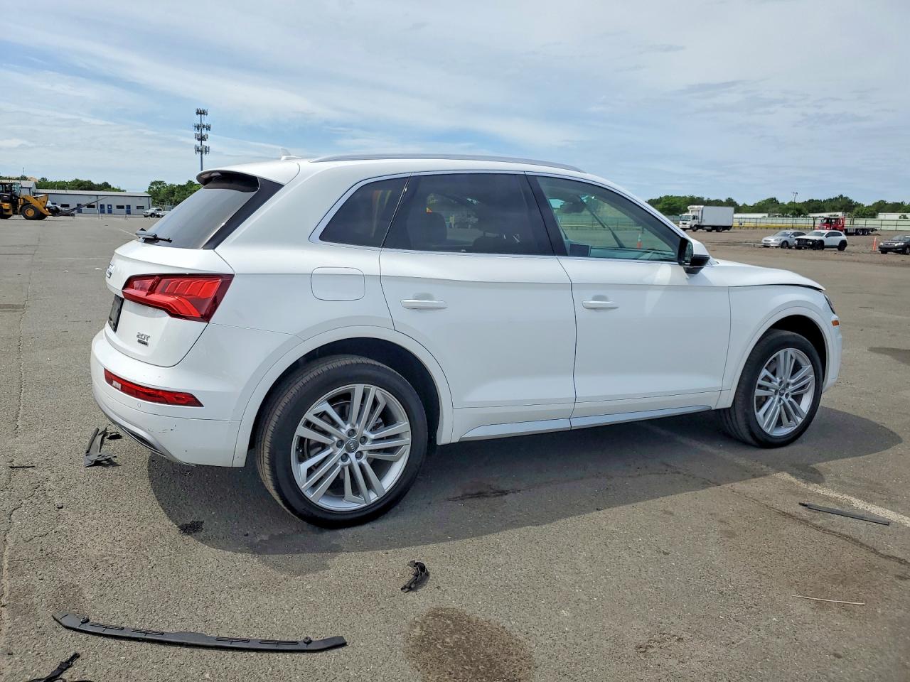 2018 AUDI Q5 quattro Prestige