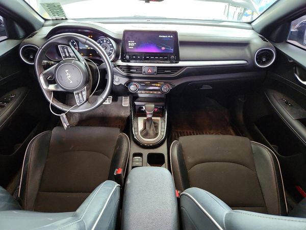 2024 KIA FORTE GT Line