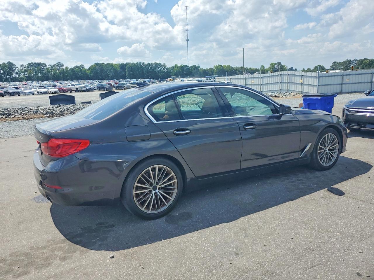 2017 BMW 530