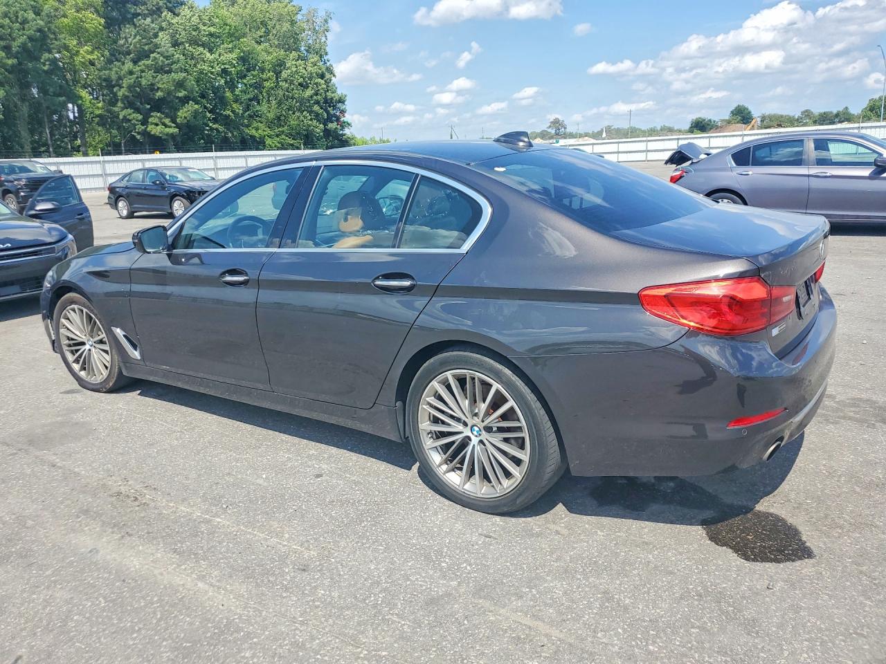 2017 BMW 530