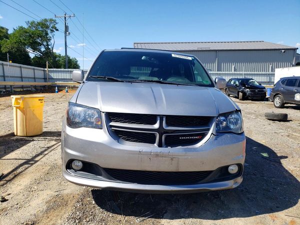 2017 DODGE GRAND CARAVAN GT