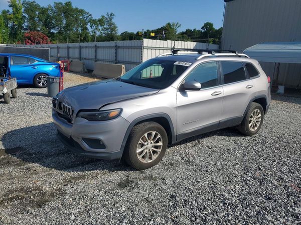 2019 JEEP CHEROKEE LATITUDE 4X4