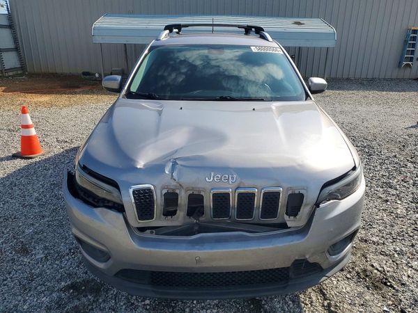 2019 JEEP CHEROKEE LATITUDE 4X4